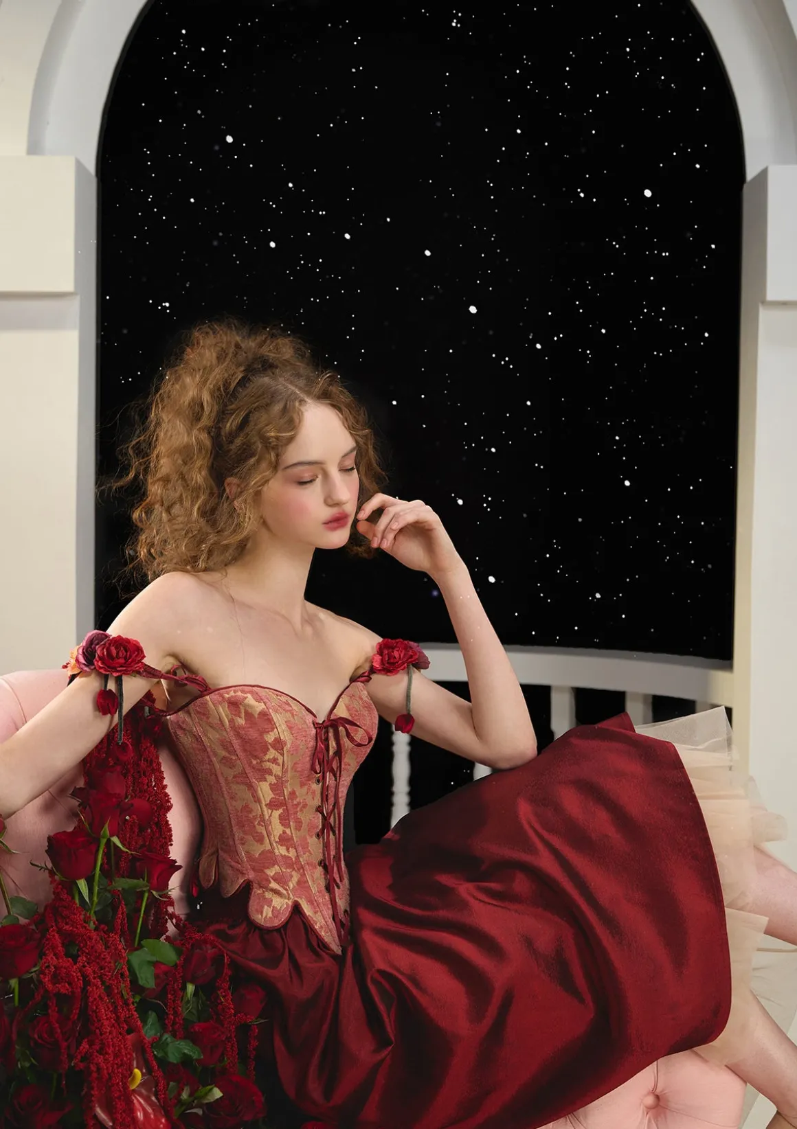 Curve & Plus A Renaissance of Grace Corset