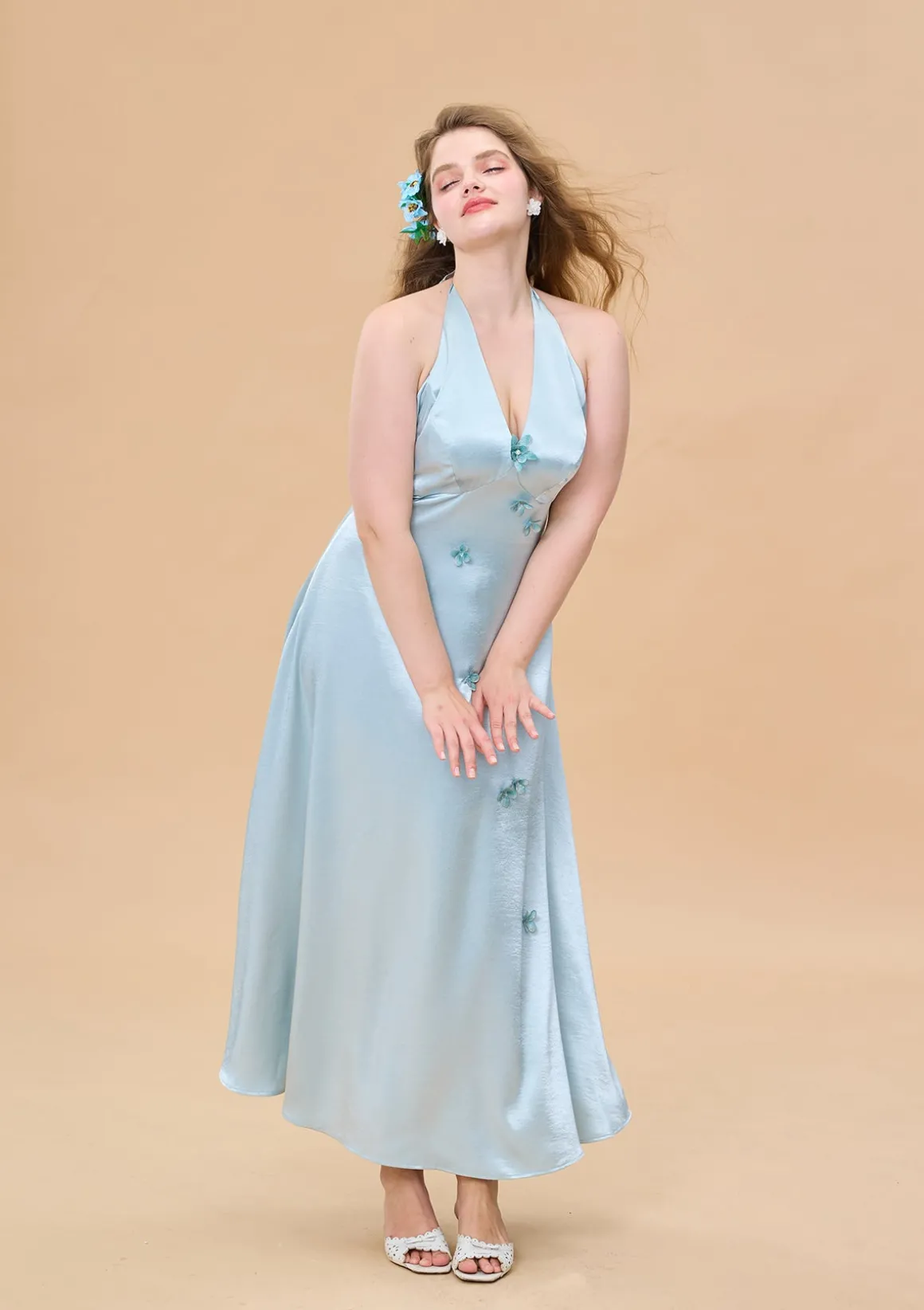 Curve & Plus Butterfly Pearl Dress