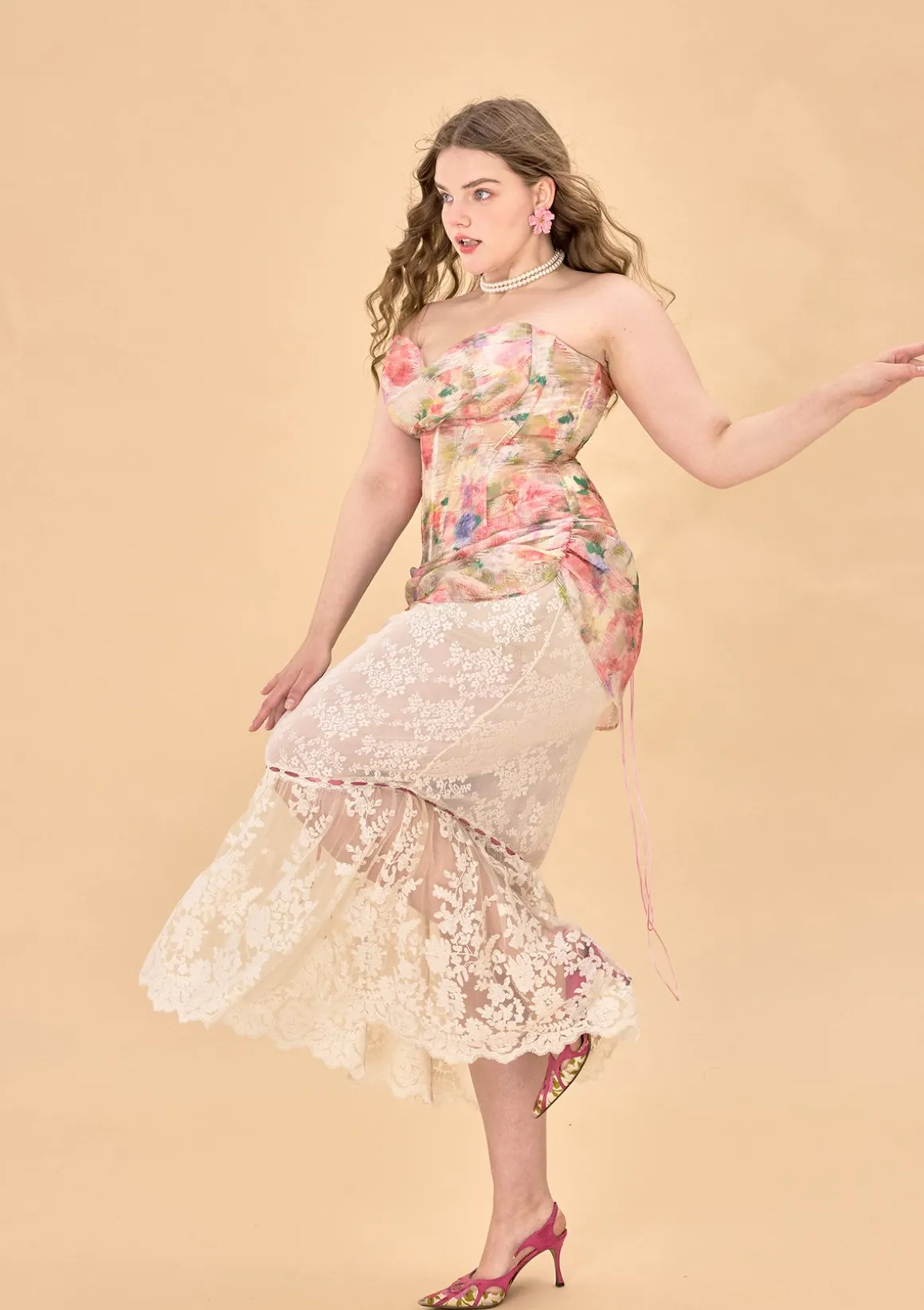 Curve & Plus Floral Mirror Skirt