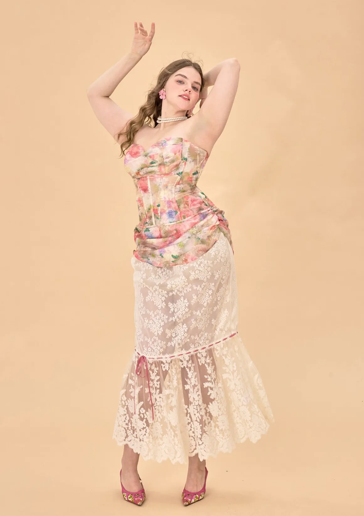 Curve & Plus Floral Mirror Corset