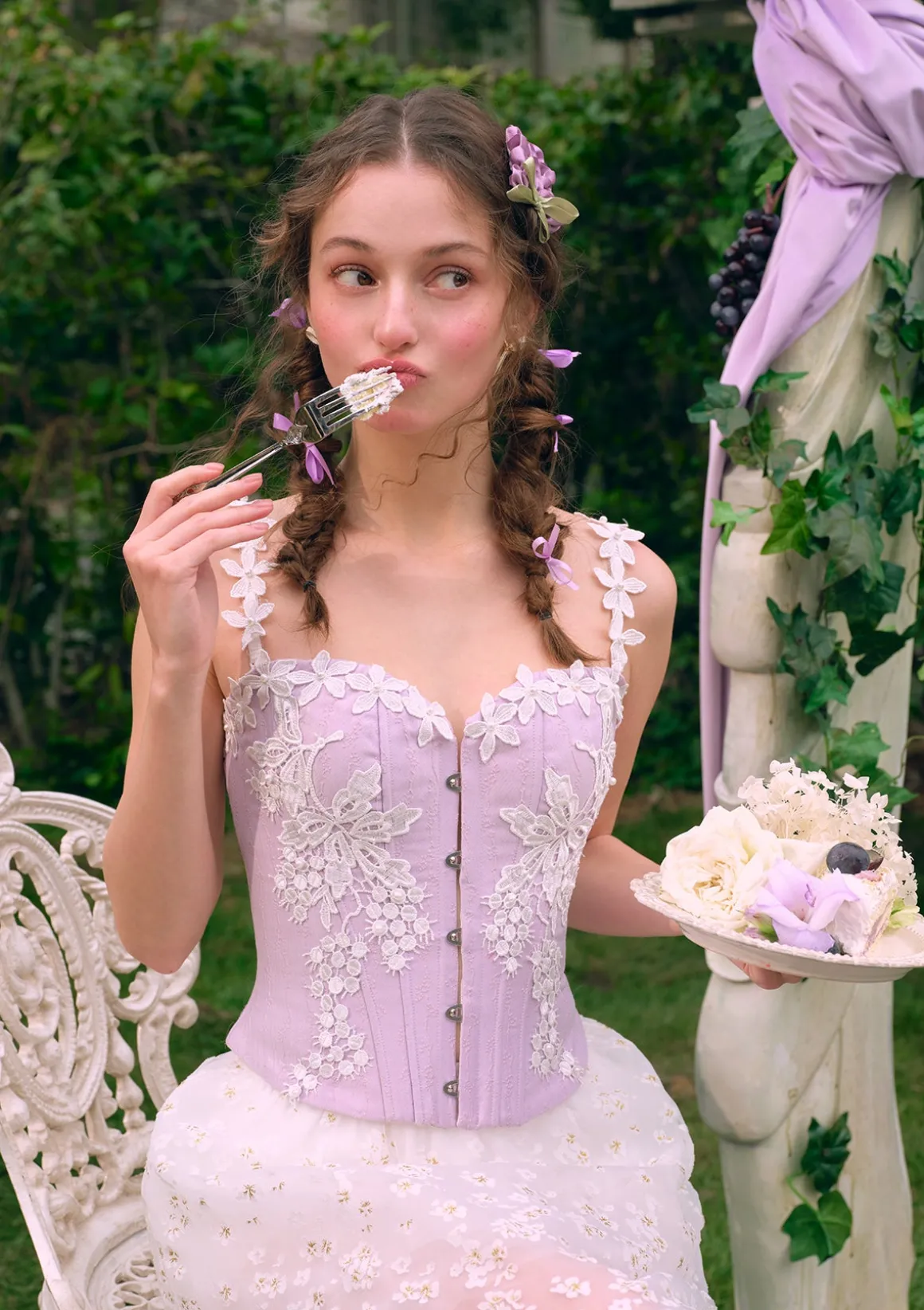Curve & Plus Ice Grape Corset