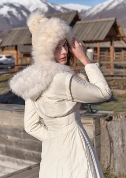 Curve & Plus Paper Feather Down Coat