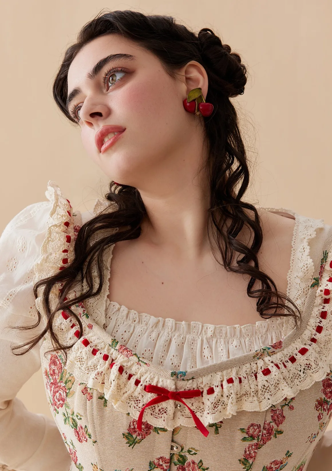 Curve & Plus Rosey Christmas Cottage Corset