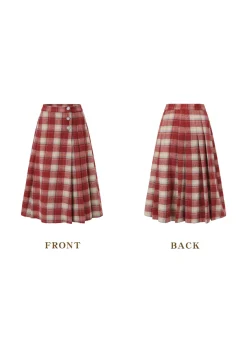 Curve & Plus Rosey Christmas Cottage Skirt
