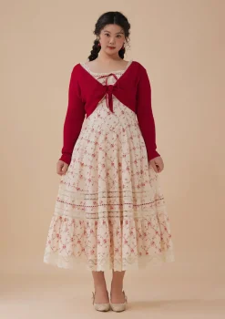 Curve & Plus Strawberry Farm Knit Cardigan
