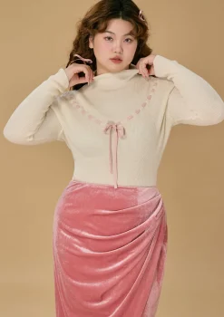 Curve & Plus Strawberry Post Office Knit Bottom Shirt