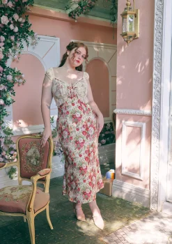 Curve & Plus The Blossom Of Wealth Dress