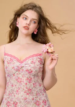 Curve & Plus Tuberose Rose Beauty Dress