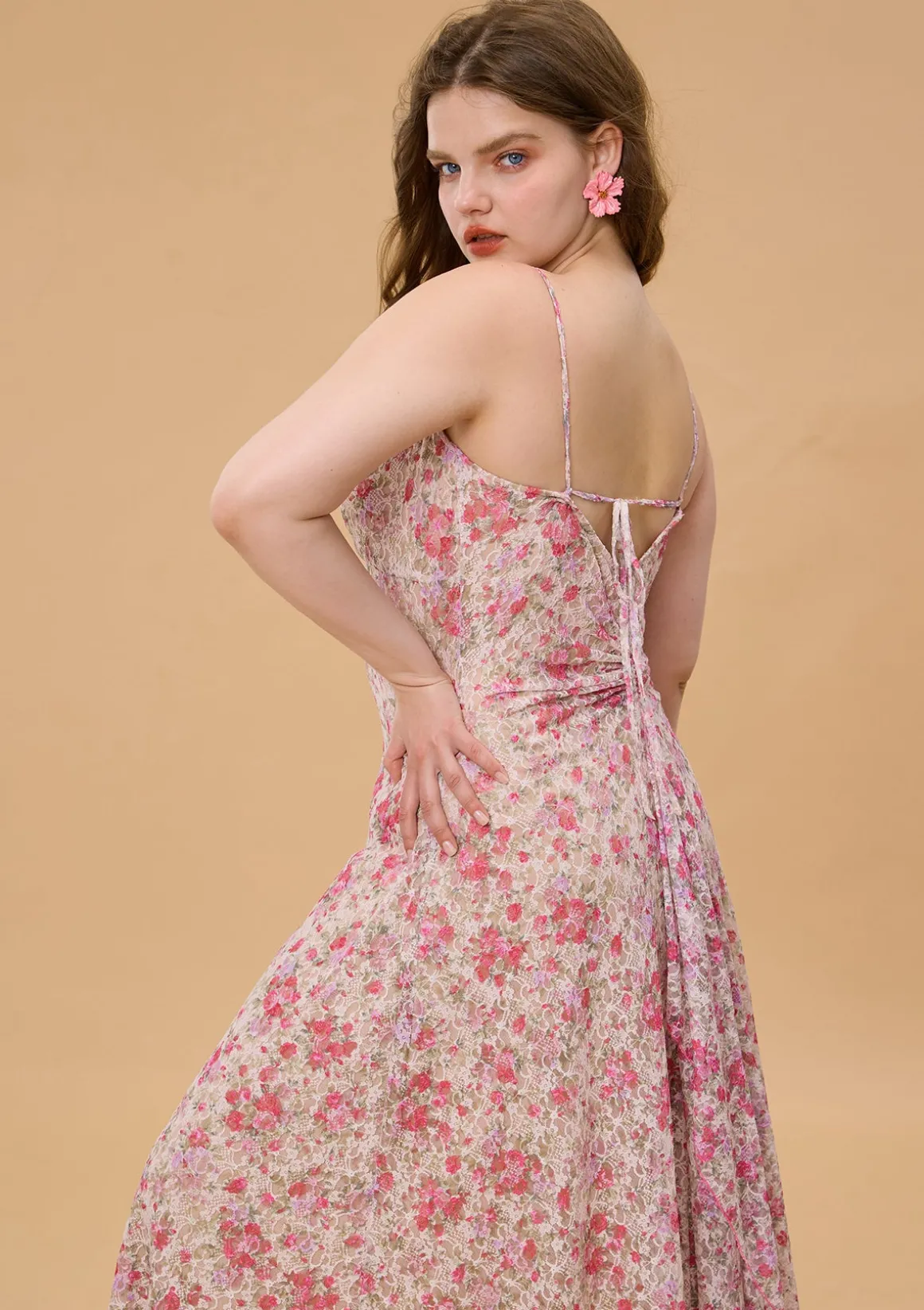 Curve & Plus Tuberose Rose Beauty Dress