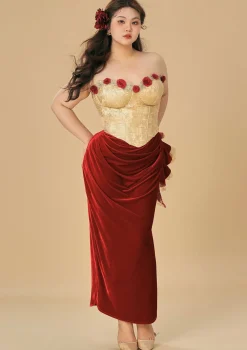 Curve & Plus Wild Rosa in Spain Corset Dress