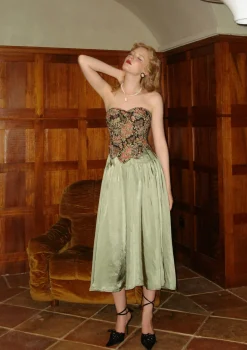 Flower & Mirror Corset