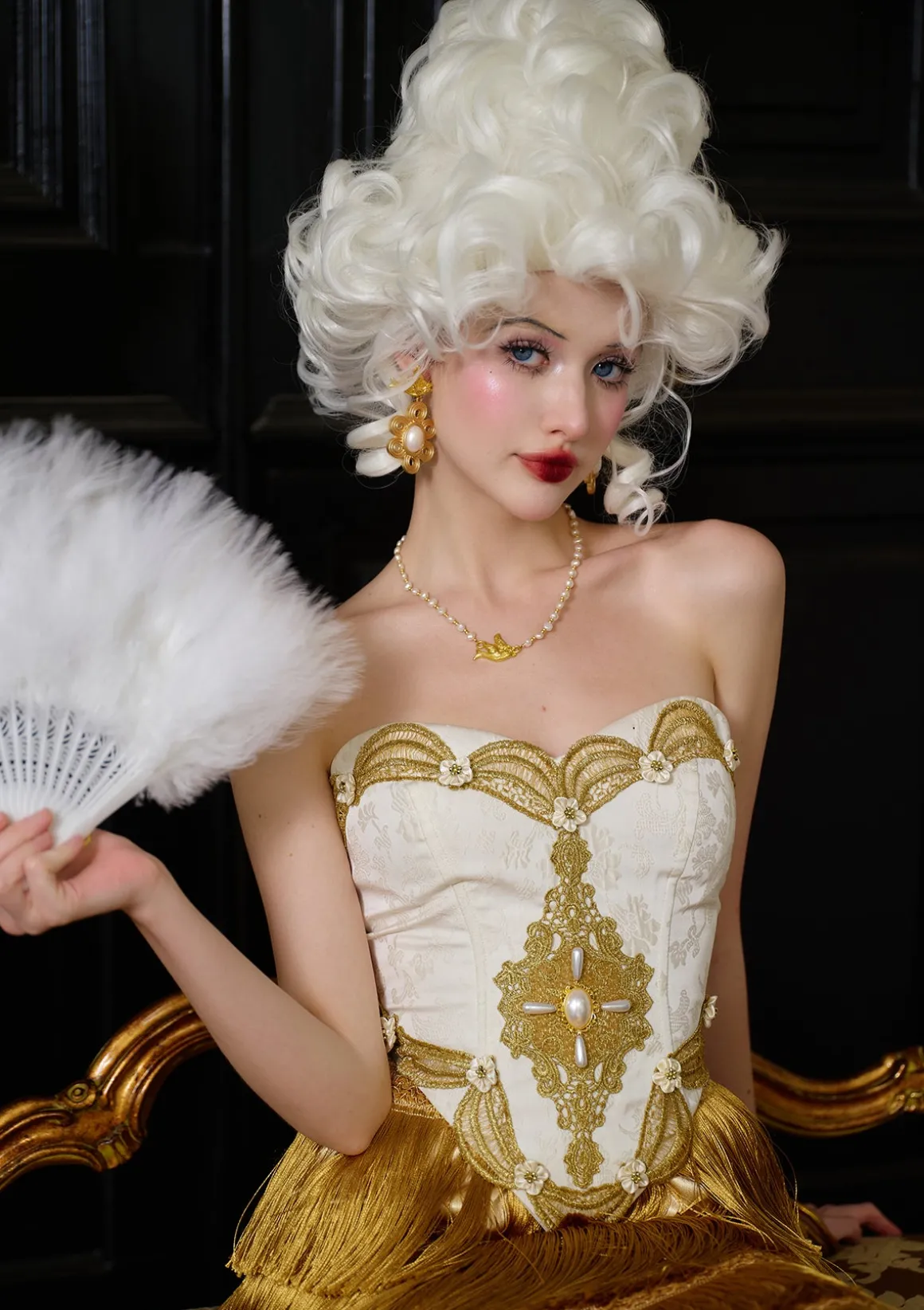Louvre Muse Corset