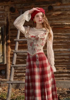 Rosey Christmas Cottage Corset